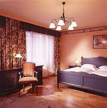 Hotel Pfeifer Zum Kirchenwirt Graz 4*,