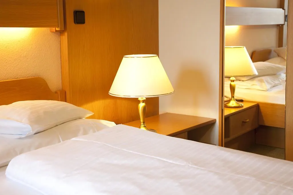 ****  Hotel Pfeifer Zum Kirchenwirt Graz Österrike
