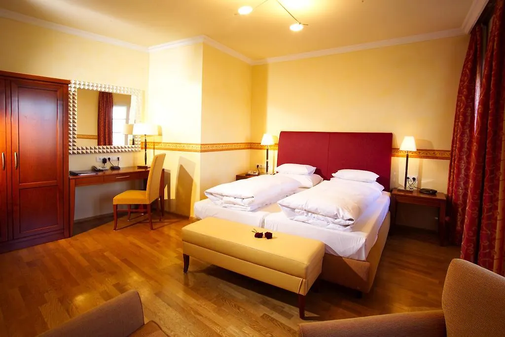 ****  Hotel Pfeifer Zum Kirchenwirt Graz Österrike