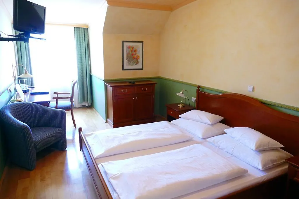 Hotel Pfeifer Zum Kirchenwirt Graz 4*,  Österreich